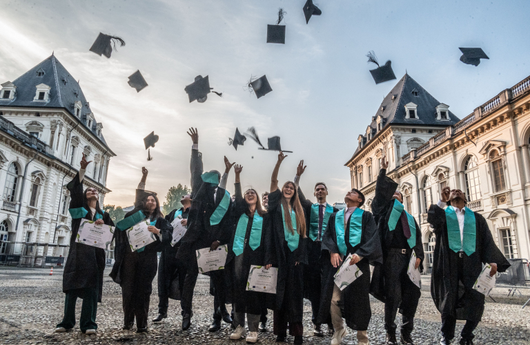 Celebrating Our Pioneers in Hydrogen Education: the first HySET Graduation Ceremony